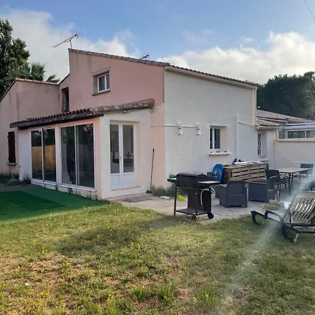 Holiday home Maison Avec Jardin